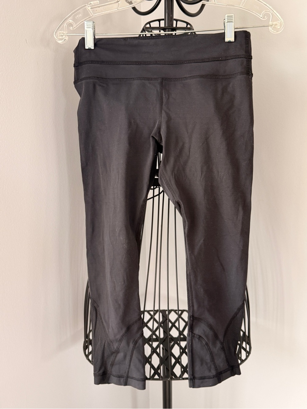lululemon athletica Black Capris